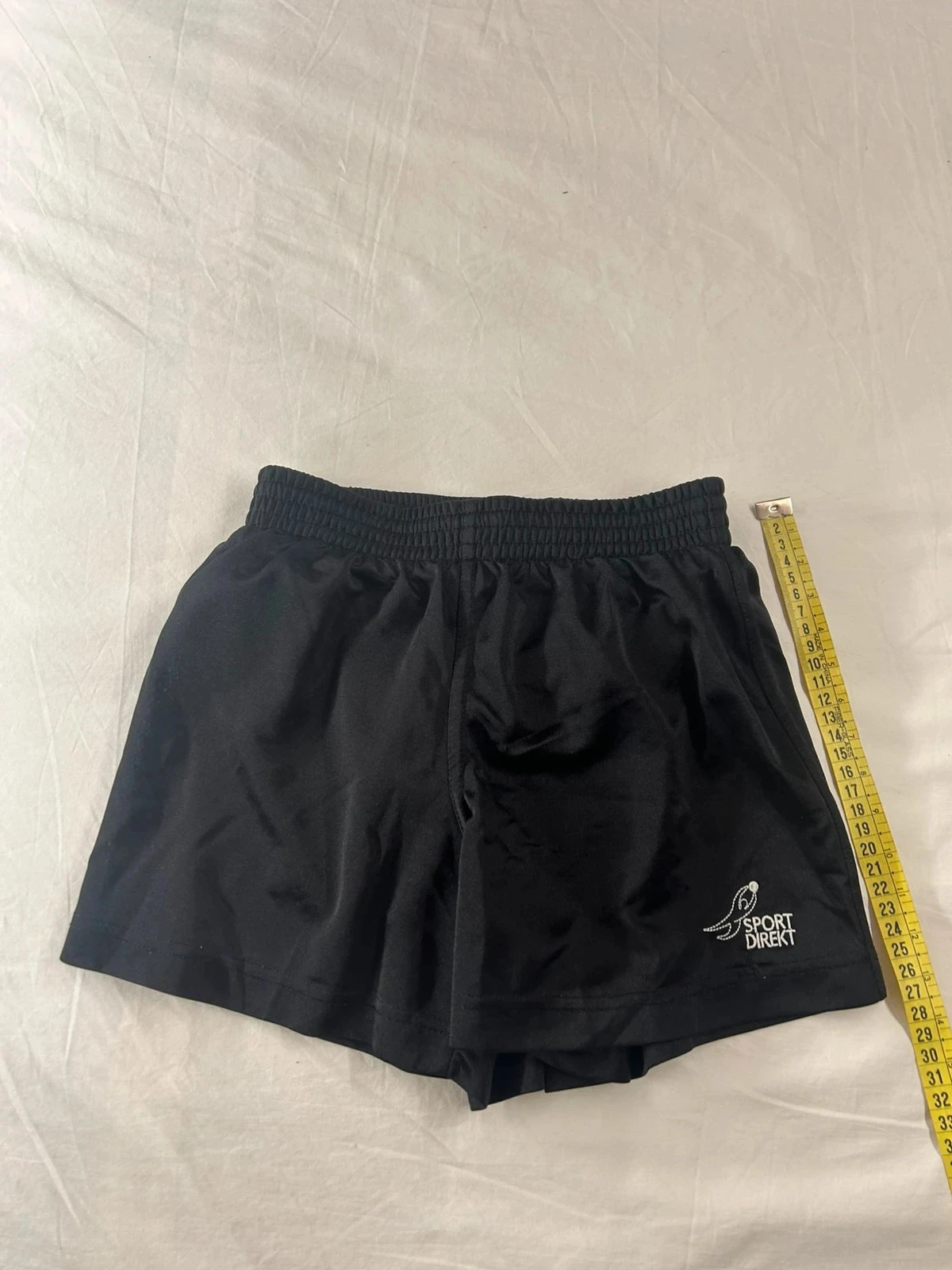Short noir sport direkt